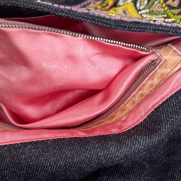 Vintage FENDI denim embroidery beaded baguette bag - Picture 9 of 10